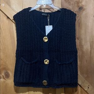 Chic Navy Knit Cardigan with Gold Buttons